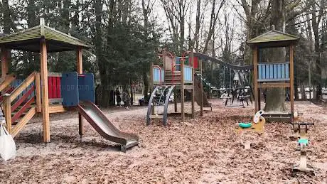 Plaine de jeux Patinoire