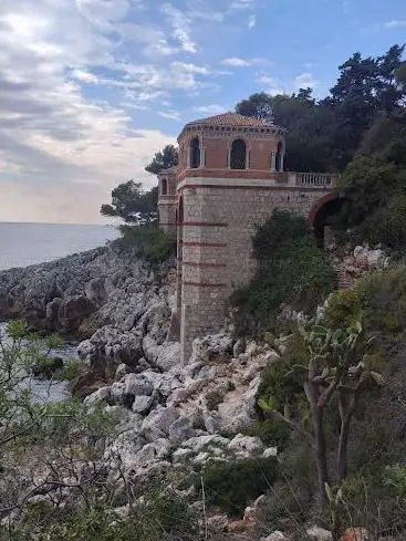 Sentier des douaniers (vers Monaco)