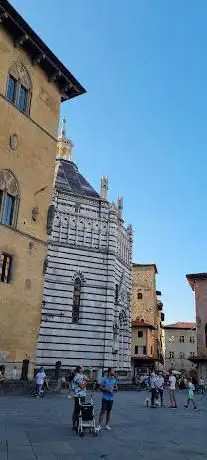 Photo de Palazzo del Capitano del Popolo