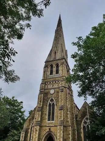 Photo de St Anne's Church Highgate