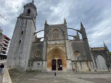 Photo de Iglesia - BasÃ­lica de la Asunción de MarÃ­a (Santa MarÃ­a)
