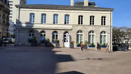 Photo de Issy Tourisme International Office de Tourisme