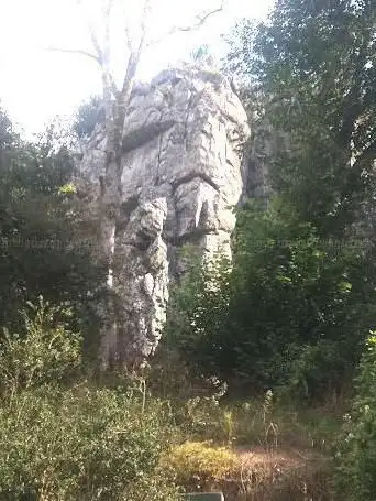 Les Grottes De Saulges