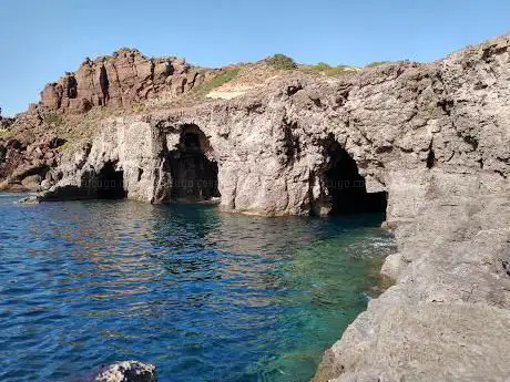 Grotte di Punta Caragoli