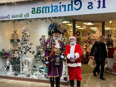 Photo de IT'S CHRISTMAS BY BRITISH DESIGN