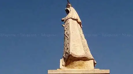 Photo de Monumento a la Virgen de la Esperanza