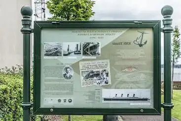 Photo de Titanic Memorial Garden (GairdÃn Cuimhneacháin an Titanic)