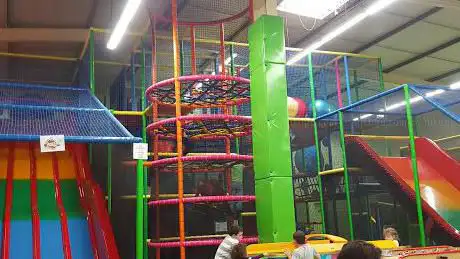 Recrea 9 Aire de jeux