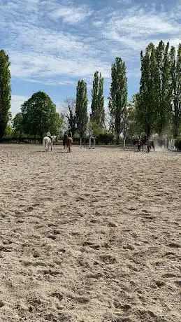 Photo de Associazione Dilettantistica Equestre Le Cascine