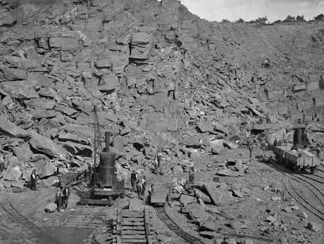 Old Llanbradach quarry/Conservation area.