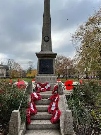 Photo de Chiswick War Memorial