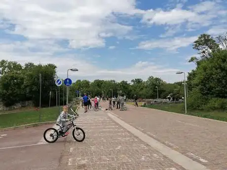 Photo de Parco del Sincrotrone/Sinhrotronov park