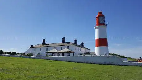 Photo de National Trust - Souter Lighthouse and The Leas