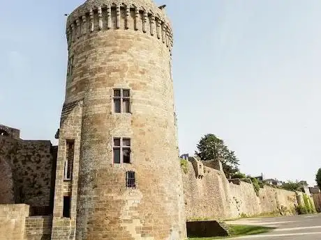 St. Louis Gate