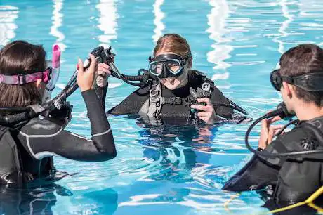 Safe and Dive