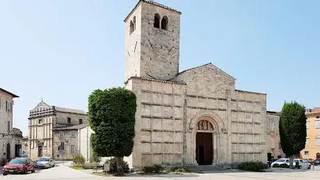 Photo de Chiesa dei Santi Vincenzo e Anastasio