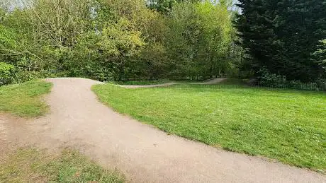 Photo de Forest Side Recreation Ground