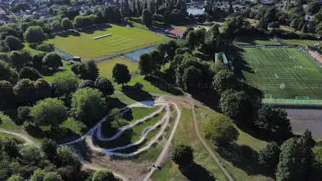 Photo de Miners Welfare Park - Bayton Lake