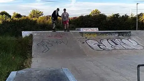 Photo de Drylaw Skate Park