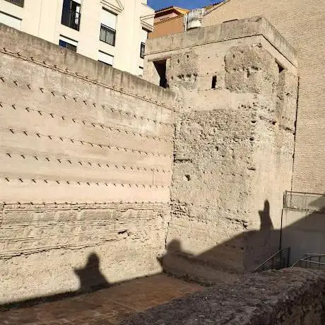 Photo de Muralla de Verónicas