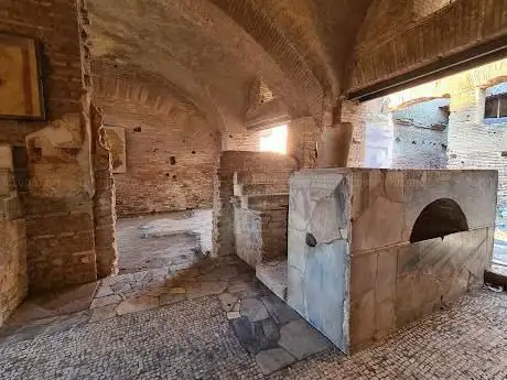 Photo de Via dei Mulini  Ostia Antica