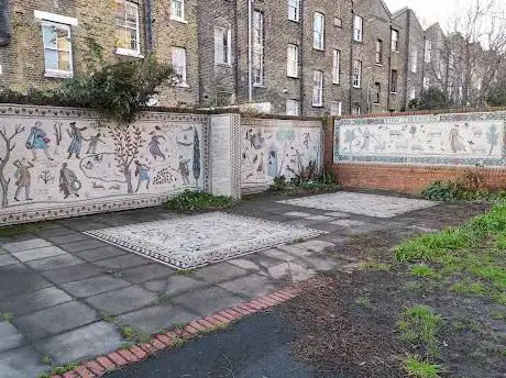 Photo de Shepherdess Walk Mosaics
