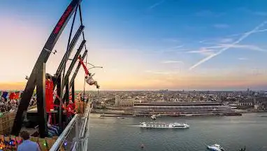 Photo de A'DAM Lookout