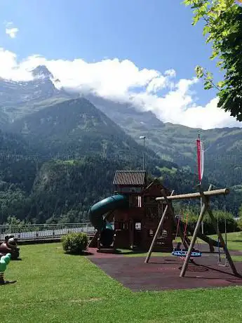 Photo de Place de jeux