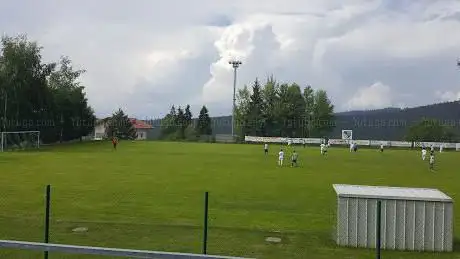 Photo de Sportplatz VÃ¶ran