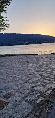 Lungolago Caldè