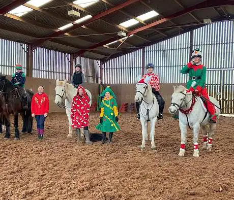 Photo de Tipton Hall RIding School