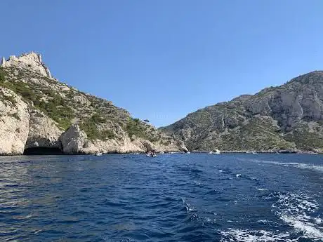 Photo de Sanary Aventure Marine