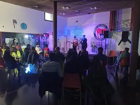 Photo de Espai de Joves de Joves del Clot i Camp de l'Arpa