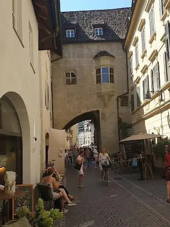 Via dei carrettieri