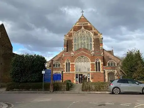 Photo de All Saints' Church
