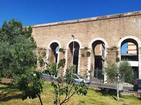 Acquedotto Felice