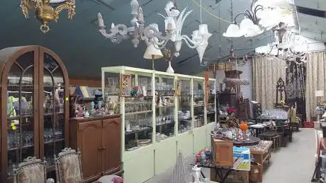 L'Art d'Autrefois Brocante
