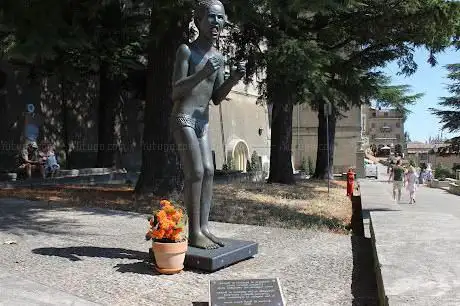 Photo de Children of Beslan Statue