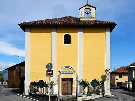 Photo de Cappella della Madonna del Pilone (La Madunina)