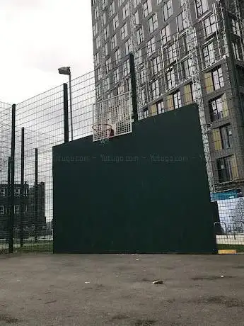 Photo de Basketball Court