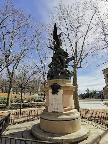 Photo de Monument au Peuple du 2 Mai 1808