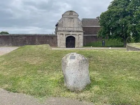 Photo de Culloden Memorial Stone