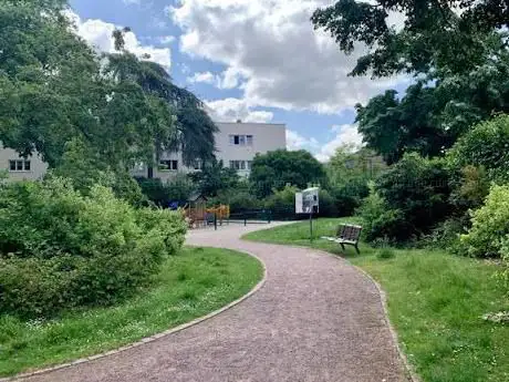 Photo de Square Robert Antoine Pinchon