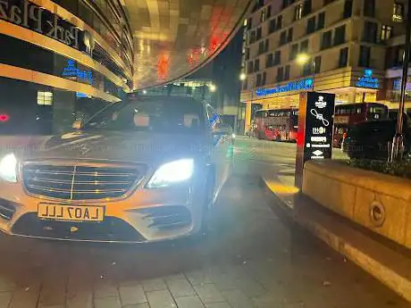 Derby Chauffeurs VIP - Posh Car Ltd