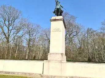 Photo de Monument Pershing - Lafayette