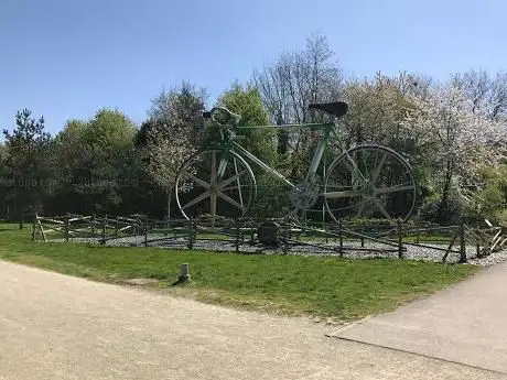 Pretty Oak Park