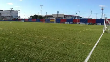 Photo de Campo De Futbol Hierba De Los Santos De La Humosa