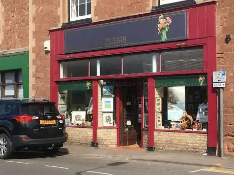 Breeze Art Gallery