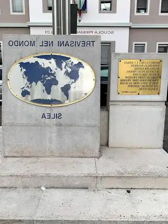 Monumento Trevisani nel Mondo