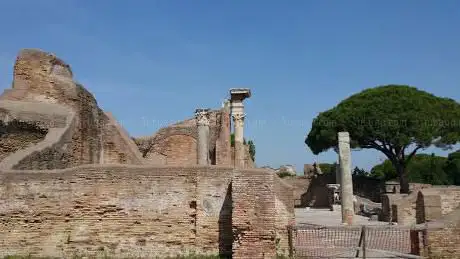 Photo de Domus of Round Temple - Excavations of Old Ostia